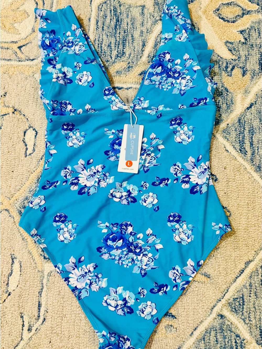 NWT Cupshe 1 Piece SwimSuit L Blue White Floral Swim Beach Vacation Tropical - Picture 2 of 11